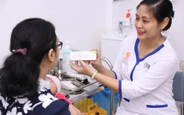 TƯ VẤN TRỰC TUYẾN: Chuyên gia giải đáp thắc mắc về sử dụng vắc xin và an toàn tiêm chủng