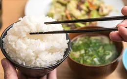 Ăn nhiều cơm gạo hơn có thể ngăn ngừa béo phì
