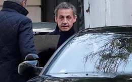 Cựu Tổng thống Pháp Nicolas Sarkozy sẽ bị xét xử vì tội hối lộ