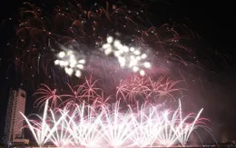 Đội Anh và Phần Lan giành suất vào chung kết Lễ hội Pháo hoa quốc tế Đà Nẵng 2019