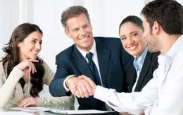 Nước súc miệng bạc hà Homi làm sạch răng miệng mỗi ngày