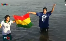 Hàng nghìn người dân và du khách tham dự sự kiện tắm nước lạnh thường niên tại Chile