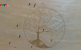 Độc đáo bức tranh khổng lồ trên cát của nghệ sĩ người Pháp
