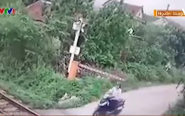 Vội vàng vượt đường sắt sang đường, một phụ nữ thiệt mạng