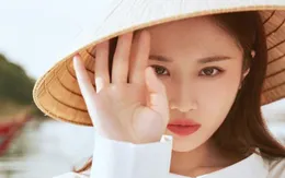 "Mưu nữ lang" Trương Tuệ Văn tung loạt ảnh đẹp mê hồn chụp tại Việt Nam