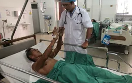 Can thiệp nội mạch cứu sống đồng thời 2 bệnh nhân đột quỵ cấp.