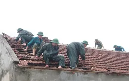 Ứng phó sau bão số 4