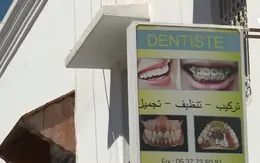 Nha sĩ không bằng cấp kiếm bộn tiền ở Morocco