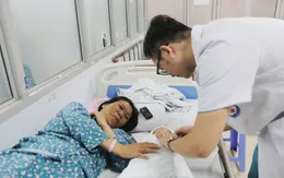 Đón con gái đầu lòng sau 10 năm chạy chữa hiếm muộn