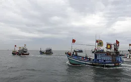 Hàng ngàn người tham gia Lễ hội Nghinh Ông – Thắng Tam