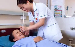 Chăm sóc mắt sau phẫu thuật thay thủy tinh thể