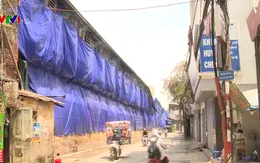 Vụ cháy nhà máy Rạng Đông: Lo ô nhiễm, người dân di tản lánh nạn