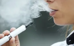 Nguy cơ đột quỵ cao do thuốc lá điện tử