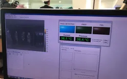 Tăng cường kiểm tra thân nhiệt phòng bệnh viêm phổi cấp tại Sân bay quốc tế Nội Bài