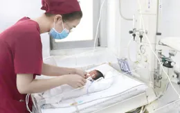Chăm sóc trẻ sinh non tại nhà