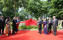 Hà Nội hoàn thành công trình chỉnh trang hồ Hoàn Kiếm