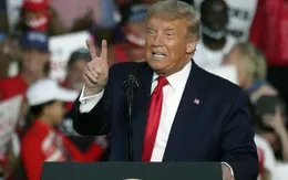 Tổng thống D.Trump nối lại chiến dịch tranh cử tại nhiều bang sau khi có kết quả âm tính với SARS-CoV-2
