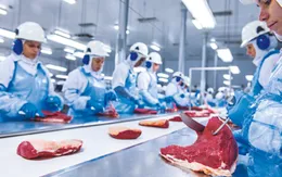 Trung Quốc đình chỉ nhập khẩu từ nhà xuất khẩu thịt bò lớn nhất Brazil