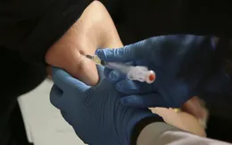 Bang New York (Mỹ) công bố kế hoạch tiêm vaccine ngừa COVID-19 gồm 5 giai đoạn