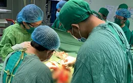 Gặp họa vì tự ý xông thuốc vùng kín trị sa sinh dục