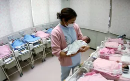 Nhật Bản dự báo số trẻ sơ sinh giảm kỷ lục trong năm 2020