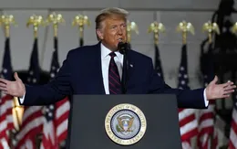 Tổng thống Trump sẽ chuyển sang tranh cử trực tuyến
