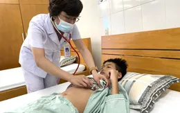 Cứu bé trai sốc nhiễm khuẩn nguy kịch do viêm đa xoang