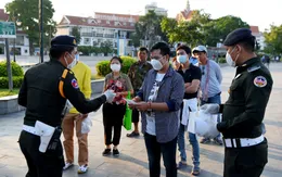 Campuchia phạt nặng trường hợp ép giá khẩu trang y tế