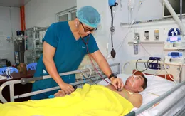 Bắc cầu động mạch hồi sinh đôi chân cho bệnh nhân