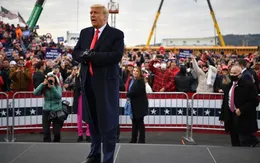 Ưu thế và bất lợi của Tổng thống Trump trong bầu cử Mỹ 2020