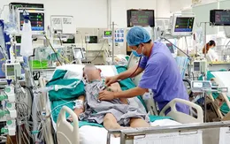 Cảnh báo: Nhập viện nguy kịch do kháng kháng sinh