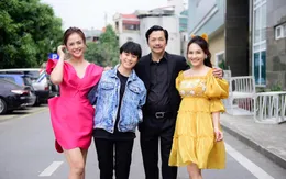 Gia đình bố Sơn xoăn "Về nhà đi con" bất ngờ hội tụ