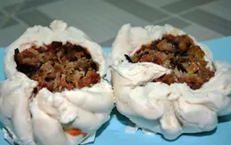 Dân mạng buôn gì: Búa chuối hay bánh bao trư bát giới