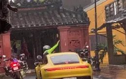 Truy tìm ô tô đi vào đường cấm tại Hội An