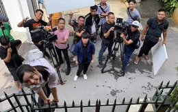 Cặp chim ri "Về nhà đi con" tái xuất trong phim mới cùng Quỳnh Kool