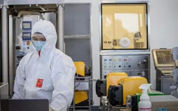 Australia hủy đặt hàng một vaccine COVID-19 vì gây dương tính giả với HIV