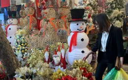 Thị trường Noel 2020 sôi động nhưng sức mua giảm sâu