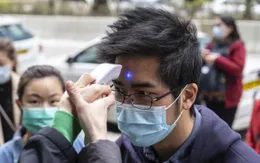 Trung Quốc sẽ thử nghiệm lâm sàng vaccine COVID-19 dạng xịt mũi