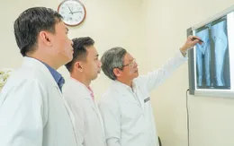 Bệnh viện Tâm Anh ứng dụng công nghệ mới điều trị viêm khớp tự miễn và thay khớp háng