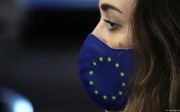 EU họp khẩn cấp về biến thể mới của virus