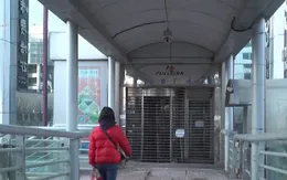 Thành phố Bắc Kinh vắng vẻ trong ngày đầu tiên đi làm sau dịp Tết