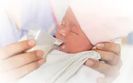 Chế độ ăn cho trẻ sinh non cần lưu ý gì?