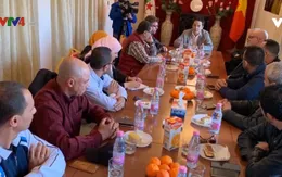 ĐSQ Việt Nam tại Algeria gặp mặt đại diện các liên đoàn và môn phái võ cổ truyền