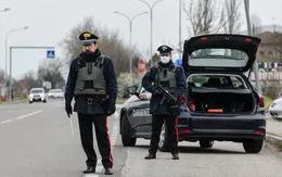 Italy mở rộng các biện pháp kiểm dịch ra toàn quốc