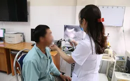 Gắp mảnh xương gà bít thanh quản người đàn ông ở Phú Thọ