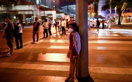 Thủ đô Philippines áp giờ giới nghiêm ban đêm