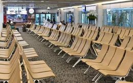 Thái Lan lập bệnh viện dã chiến, phong tỏa đảo Phuket