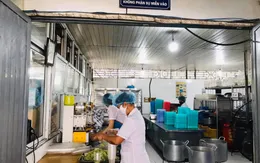 Cùng lấy suất ăn từ Công ty TNHH Trường Sinh, Bệnh viện Nội tiết Trung ương nói gì?