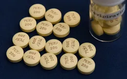 Công ty Nhật Bản thử nghiệm Avigan điều trị bệnh nhân COVID-19