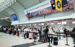 Đưa 300 công dân Việt Nam từ Canada về nước